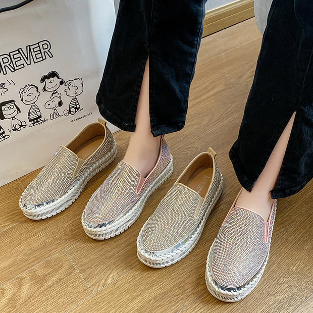 2025 Spring New Women's Outdoor Fashion Casual Shoes Middle Follow Thick Soled Rhinestone Platform Flat Shoes Comfor Versatile