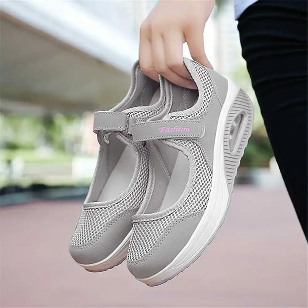 Massive Round Foot Women's Shoes Size 32 Flats Sneakers For Women Luxury Famous Brands Sports Super Brand In Offers