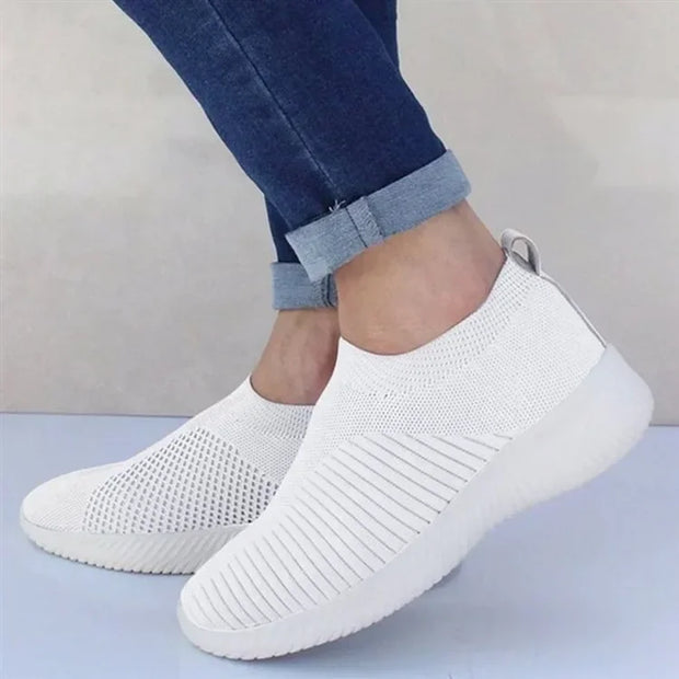 Women Flat Shoes Summer New Casual Breathable Mesh Loafers  Hollow Sneakers Barefoot Female Knitted Shoes for Women