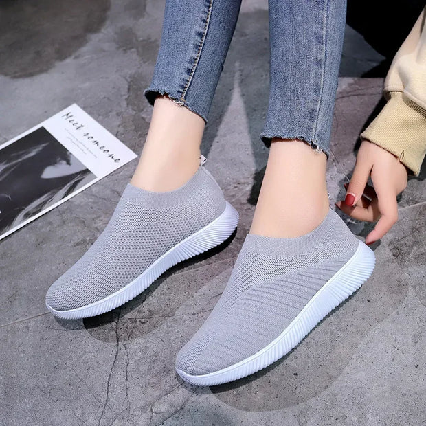 Women Flat Shoes Summer New Casual Breathable Mesh Loafers  Hollow Sneakers Barefoot Female Knitted Shoes for Women